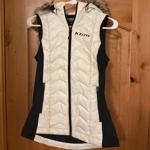 Klim white and black vest